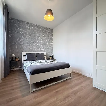 Uno * Κατοβίτσε