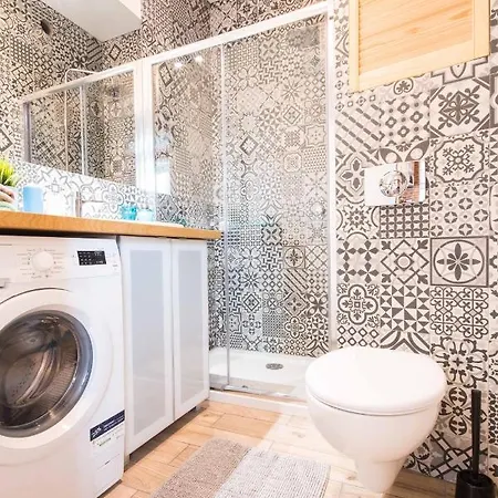 Uno * Κατοβίτσε